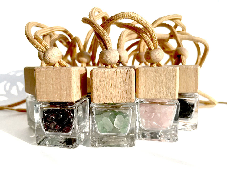 10ml Tiny Car Air Freshener Diffuser Clear Square Glass Perfume Bottles with Hang Rope Wood Cap Natural Energy Crystal
10ml Tiny Car Air Freshener Diffuser Clear Square Glass Perfume Bottles with Hang Rope Wood Cap Natural Energy Crystal