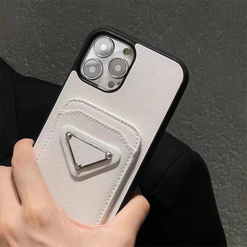Top Designer Phone Cases For Iphone 14 Plus 14pro 13promax 12 11 Leather Letter Mobile Phone Shell With Card Pocket Back Cover, White
Top Designer Phone Cases For Iphone 14 Plus 14pro 13promax 12 11 Leather Letter Mobile Phone Shell With Card Pocket Back Cover, White
