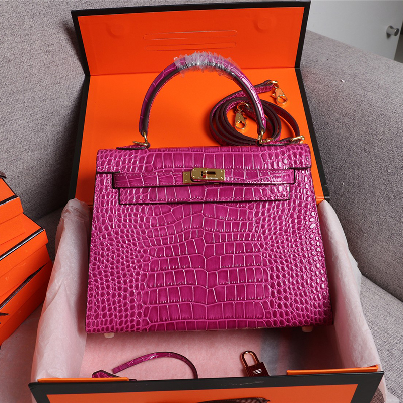Really Mirror quality Luxury Handbags bag women purse Designer Tote Bags Handmade classic fashion Genuine leather in Crocodile skin with serial code, Carton
Really Mirror quality Luxury Handbags bag women purse Designer Tote Bags Handmade classic fashion Genuine leather in Crocodile skin with serial code, Carton
