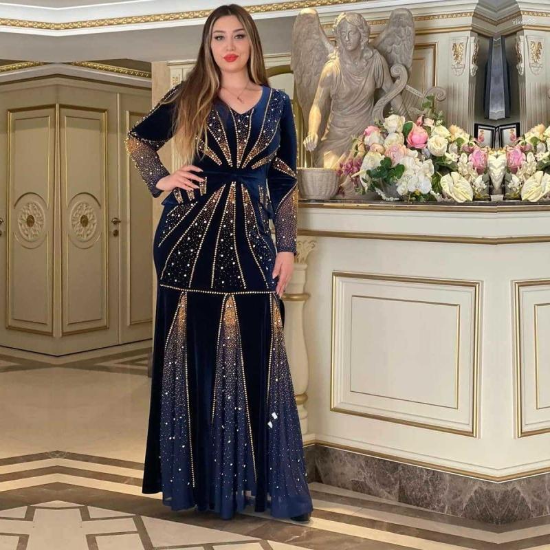 Casual Dresses Spring Autumn Women Bazin African Ethnic Print Rhinestone Dress For Dashiki Velvet Fashion India Party Nigeria, Burgundy
Casual Dresses Spring Autumn Women Bazin African Ethnic Print Rhinestone Dress For Dashiki Velvet Fashion India Party Nigeria, Burgundy