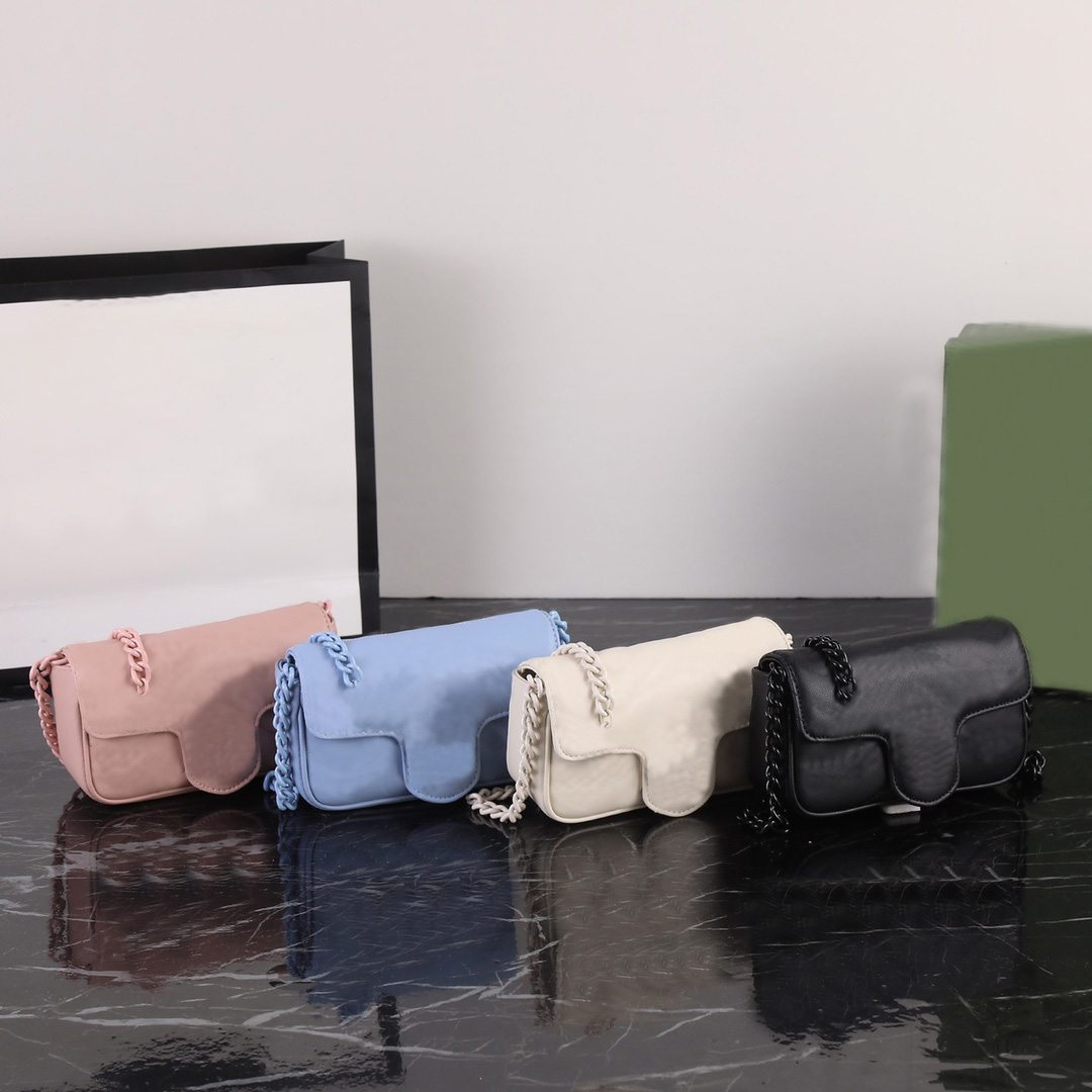 Classic Designer Women's Bag Brand Luxury Shoulder 2022 Multicolor Fashion Letter Carrying Bag AAAHH476443, 476433/white
Classic Designer Women's Bag Brand Luxury Shoulder 2022 Multicolor Fashion Letter Carrying Bag AAAHH476443, 476433/white