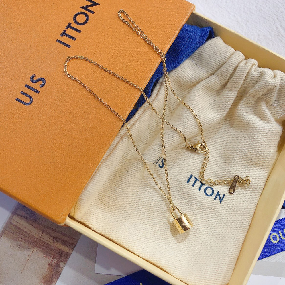 Fashion Women Luxury Designer Necklace Choker Pendant Chain 18K Gold Plated Stainless Steel Letter Necklaces Wedding Jewelry Accessories