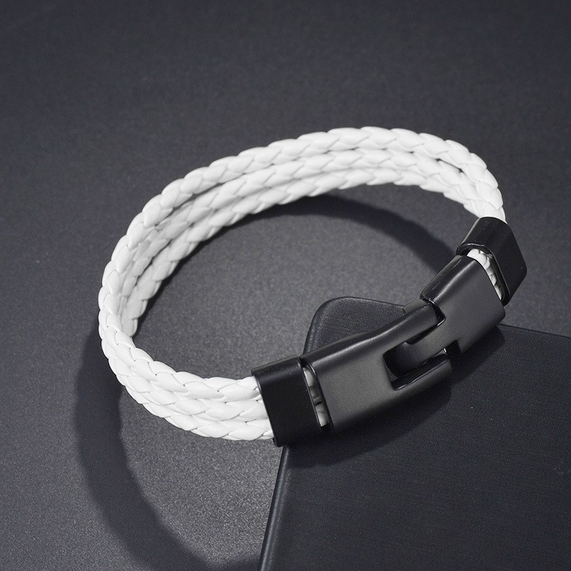 Three-strand braided leather man bracelet designer bracelets evil eye Bracelets for women jewelry charome wedding Simple PU leathers rope chains wholesale gift
Three-strand braided leather man bracelet designer bracelets evil eye Bracelets for women jewelry charome wedding Simple PU leathers rope chains wholesale gift