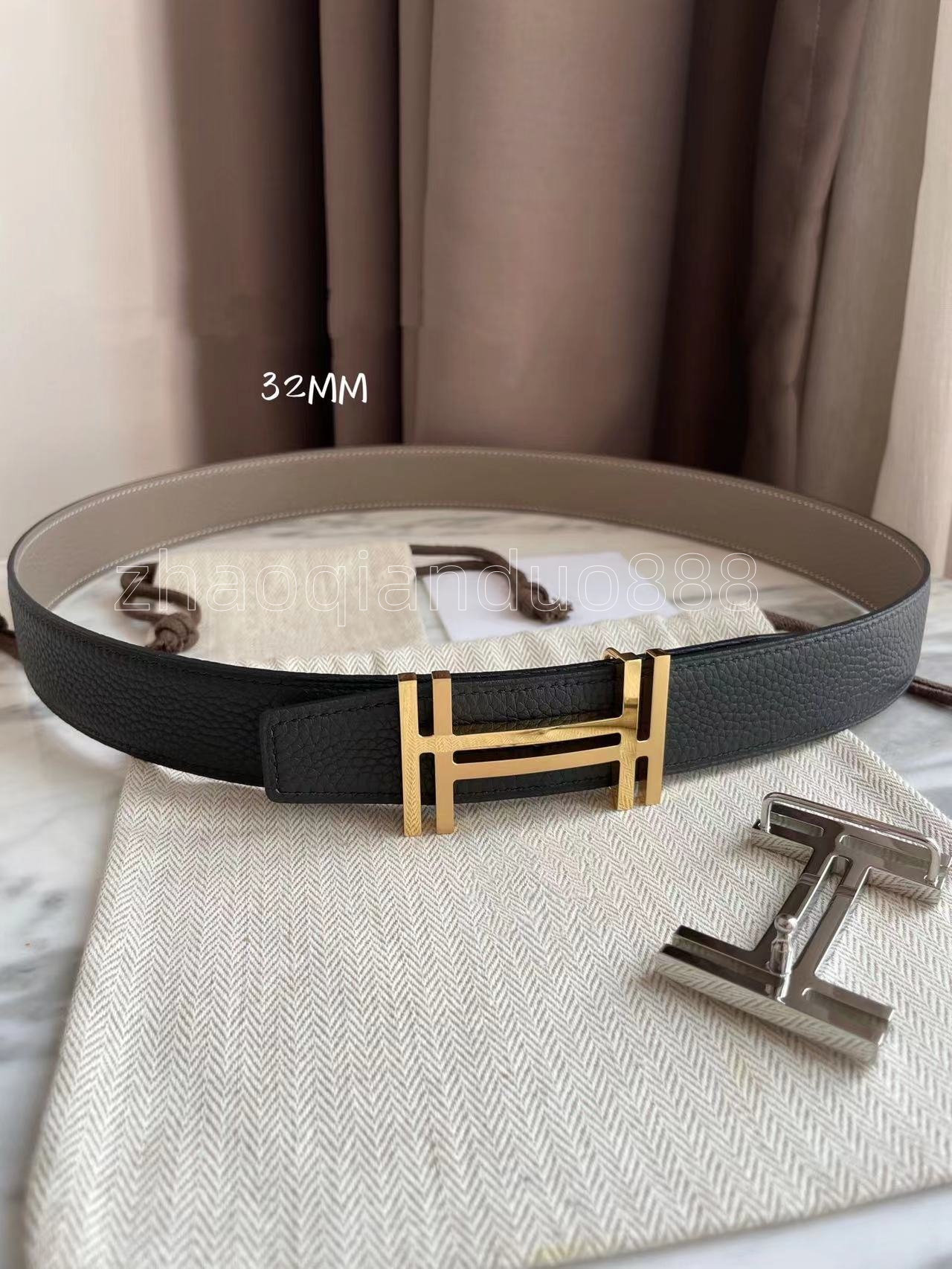 Luxury high-end Top H TOGO leather belts for mens and womens designer luxury letter buckle belt Fashionable men charm decoration32, Customize
Luxury high-end Top H TOGO leather belts for mens and womens designer luxury letter buckle belt Fashionable men charm decoration32, Customize