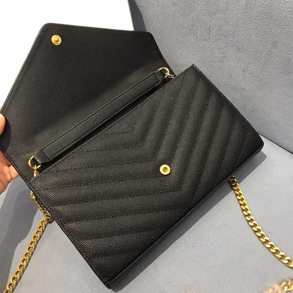 2022 Luxurys Designers Women Gold Sliver Chain Crossbody Bag Leather Handbag Bags Tote Flip Cover Shoulder Bag Wallet Cross 1214, A1 gold chain
2022 Luxurys Designers Women Gold Sliver Chain Crossbody Bag Leather Handbag Bags Tote Flip Cover Shoulder Bag Wallet Cross 1214, A1 gold chain