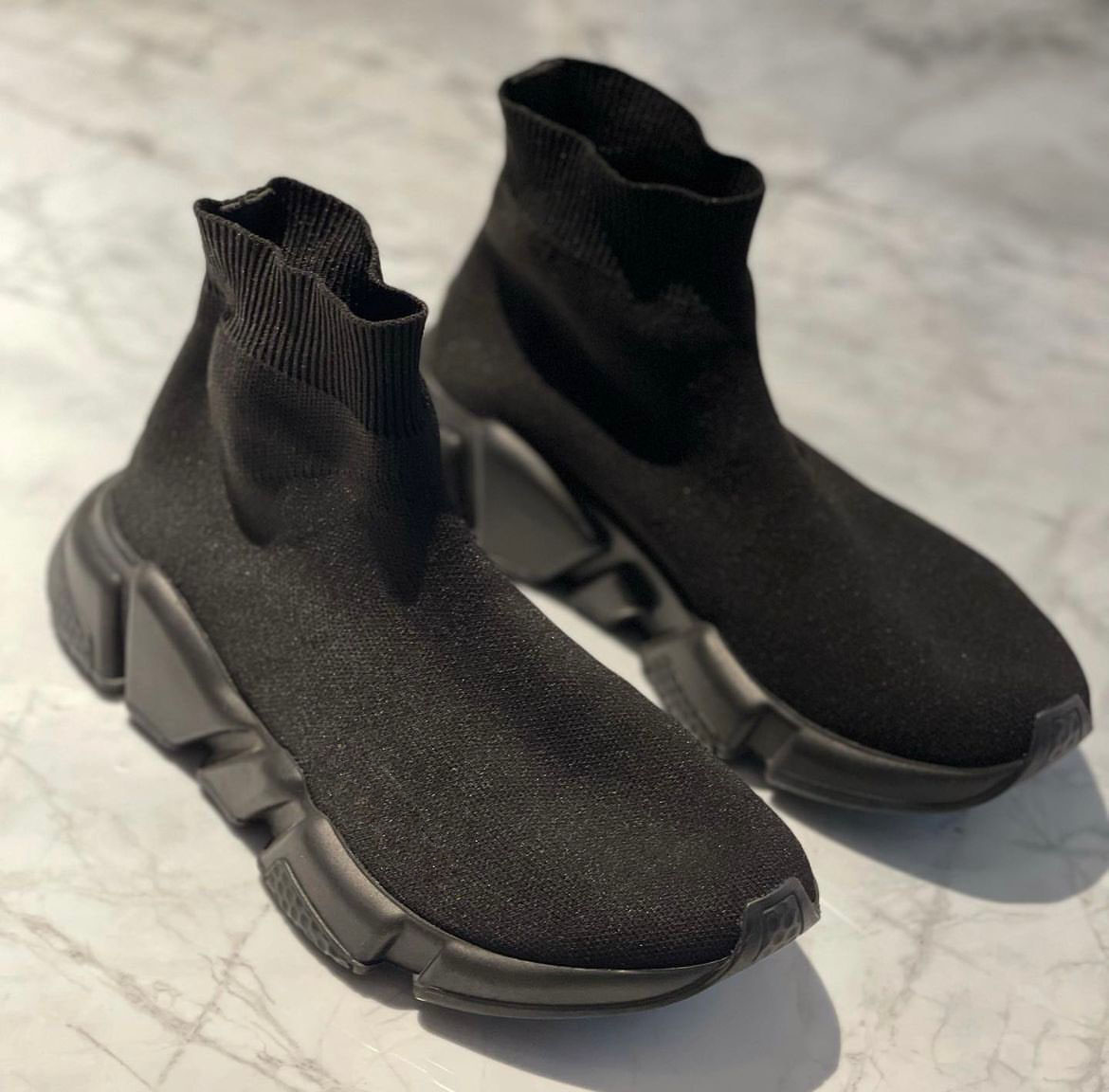New-trainer-day Speed Runner Sports Shoes Technical 3D Knit Build Sock Mesh Breath High-top Stretch balencigas Knits Sneakers Comfort Walking With Box
New-trainer-day Speed Runner Sports Shoes Technical 3D Knit Build Sock Mesh Breath High-top Stretch balencigas Knits Sneakers Comfort Walking With Box