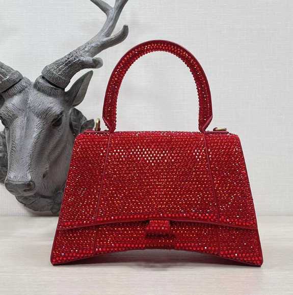 Rhinestone Hourglass Bag Top Quality Shimmer Crossbody Crescent Bag Handbag Women Hobo Purses Real Genuine Leather Diamonds Shoulder BagsF
Rhinestone Hourglass Bag Top Quality Shimmer Crossbody Crescent Bag Handbag Women Hobo Purses Real Genuine Leather Diamonds Shoulder BagsF