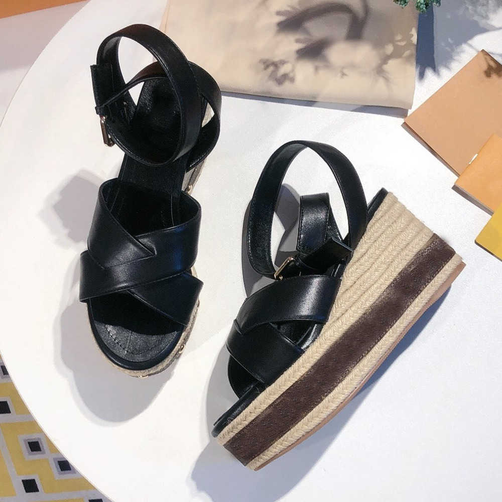 Women Starboard Wedge Sandals Espadrille Shoes Fisherman Heel Heels Designer Wedge Sandals Light Weight Calfskin Shoe Twine Weave Laces-up With Box NO374
Women Starboard Wedge Sandals Espadrille Shoes Fisherman Heel Heels Designer Wedge Sandals Light Weight Calfskin Shoe Twine Weave Laces-up With Box NO374