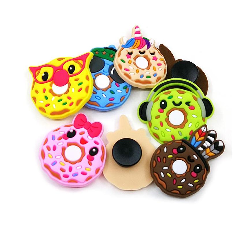 Shoe Parts Accessories Moq 100Plogcs Lovely Donut Cartoon Clog Charms Buckles 2D Soft Rubber Buttons Charm Decorations Fit Dhhmb