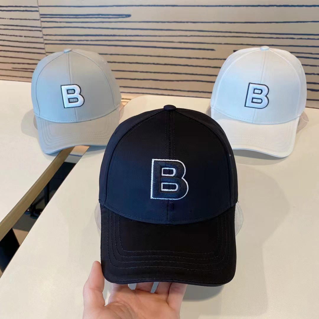 Couple Designer Baseball cap Fashion Letter Embroidery casquette Sports Adjustable caps, Grey
Couple Designer Baseball cap Fashion Letter Embroidery casquette Sports Adjustable caps, Grey