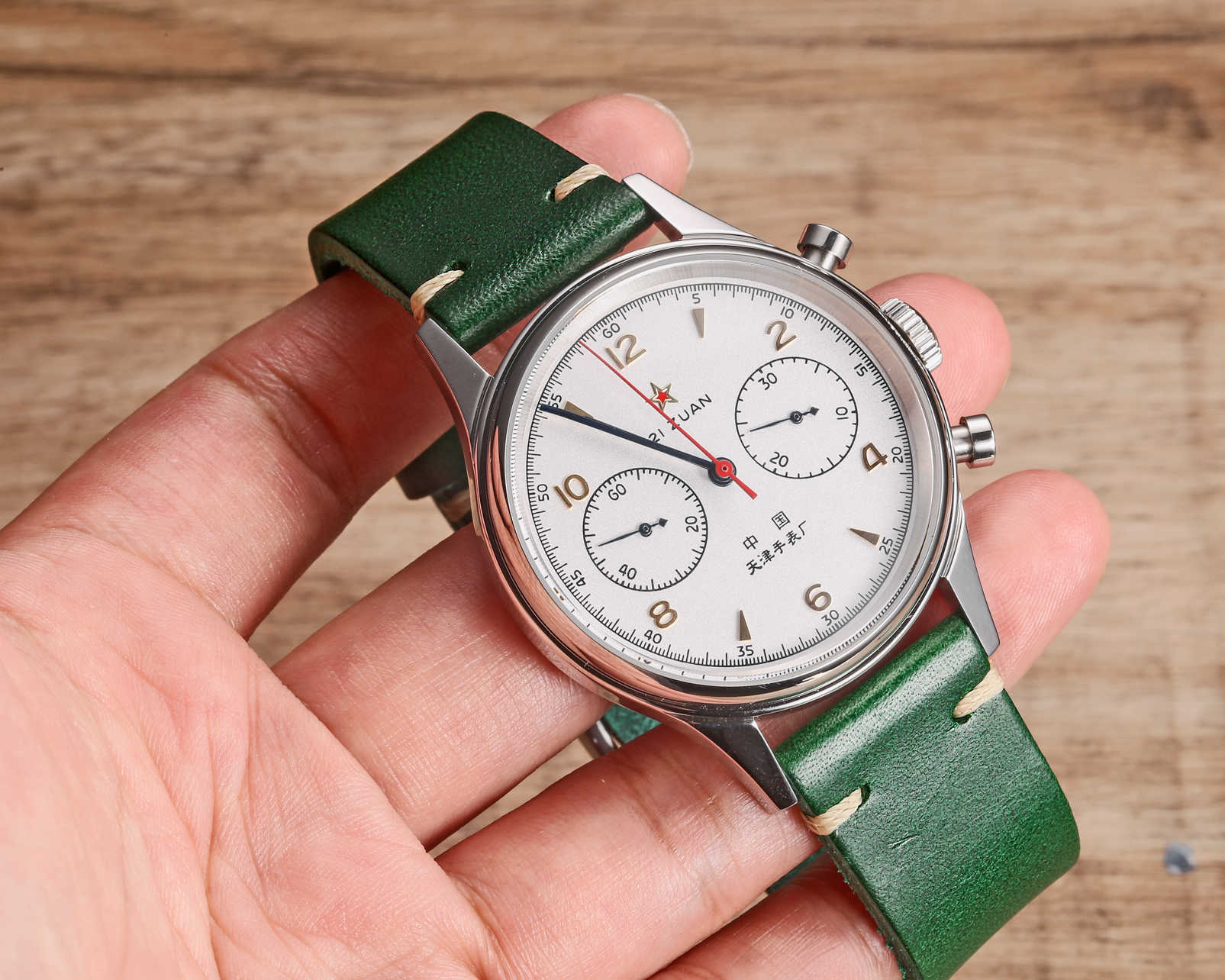 Watch Bands Italy Oil Wax BUTTERO Leather Watch Bands Soft Handmade Leather Straps Green 18mm 20mm 22mm T221219
Watch Bands Italy Oil Wax BUTTERO Leather Watch Bands Soft Handmade Leather Straps Green 18mm 20mm 22mm T221219