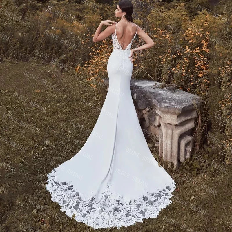 Real Image Lace Mermaid Wedding Dress 2022 Spaghetti Straps V-Neck Backless Bridal Gown