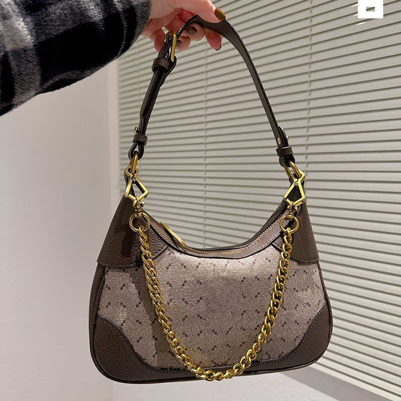 Designer Bag Shoulder women bags brown Handbag Half Moon Women's Fashion Bag Leather Vintage Purse handbags purses 221123
Designer Bag Shoulder women bags brown Handbag Half Moon Women's Fashion Bag Leather Vintage Purse handbags purses 221123