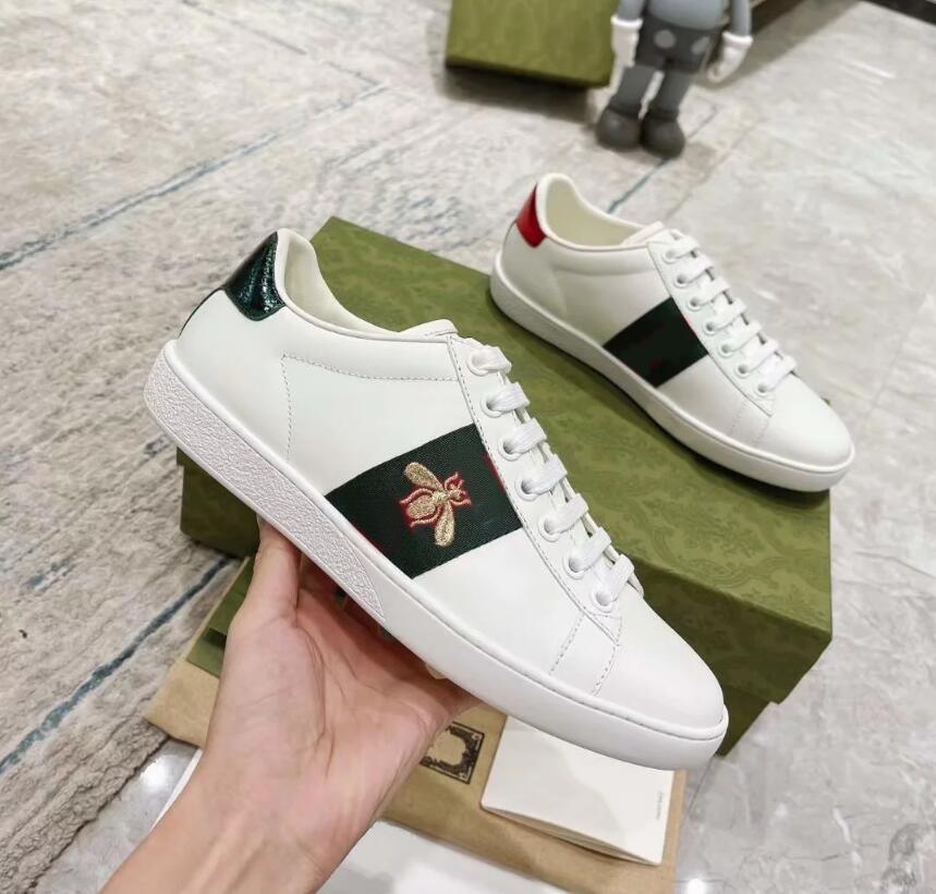 Highly Quality Mens Women Designer Casual Shoes Classic Men Woman Sports Basketball Shoes with Letters Design Trainers Sneakers Size 35-45 withs Box