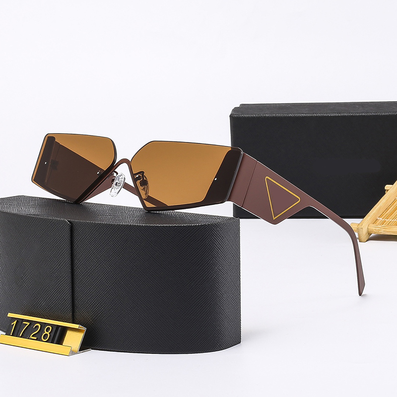 Sunglasses For Women Luxurys Designer Mens Sun Glasses Woman Polarized Driving Sunglass Fashion Triangular Glass P Sunglass 2212155D
Sunglasses For Women Luxurys Designer Mens Sun Glasses Woman Polarized Driving Sunglass Fashion Triangular Glass P Sunglass 2212155D