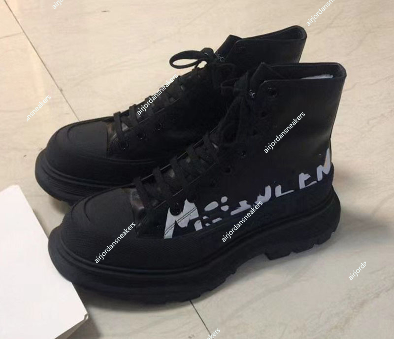 Alexander Mcqueens Designers Tread Slick Boots Womens Casual Shoes Platform Ankle Boot Triple Black Canvas Royal Magnolia Canvas LuxurysWomen Sneakers Trainers, Buy the box
Alexander Mcqueens Designers Tread Slick Boots Womens Casual Shoes Platform Ankle Boot Triple Black Canvas Royal Magnolia Canvas LuxurysWomen Sneakers Trainers, Buy the box