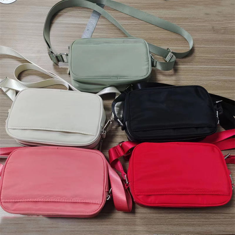 lululemens Yoga Bags Women lulu crossbody bags Men Outdoor sport yoga waist bag women adjustable strap zipper Cross body camera bag messenger Capacity 2L
lululemens Yoga Bags Women lulu crossbody bags Men Outdoor sport yoga waist bag women adjustable strap zipper Cross body camera bag messenger Capacity 2L
