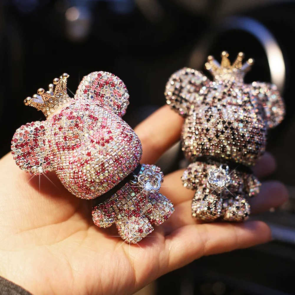 Interior Decorations Creative Crown Diamond Cute Bear Car Fragrance Perfume Clip Air Bears Aroma Car Decoration Air Fresher Decoration Accessories T22