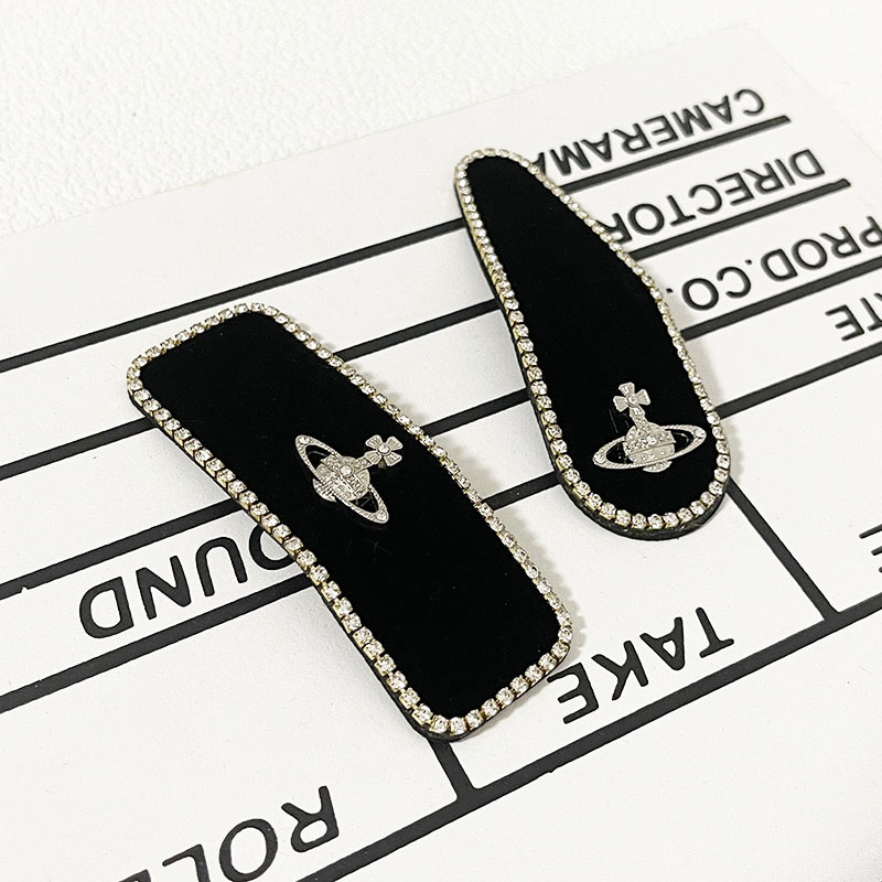 Fashion Barrettes Designer Womens Autumn Winter Classic Black Rhinestone Hairpin Luxury Brand BB Clip Leisure Hairclips High Sense Hairpin Hair Clips, Water droplet
Fashion Barrettes Designer Womens Autumn Winter Classic Black Rhinestone Hairpin Luxury Brand BB Clip Leisure Hairclips High Sense Hairpin Hair Clips, Water droplet