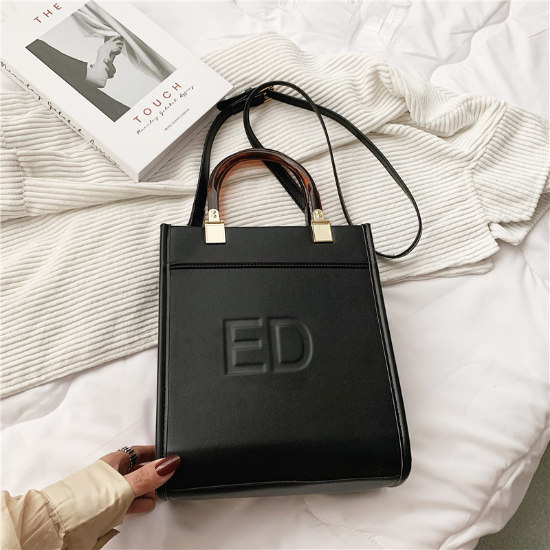 Designer women shoulder hand Bag words Printed women's pu leather Tote 2022 new stylish cross-body bags, Black
Designer women shoulder hand Bag words Printed women's pu leather Tote 2022 new stylish cross-body bags, Black