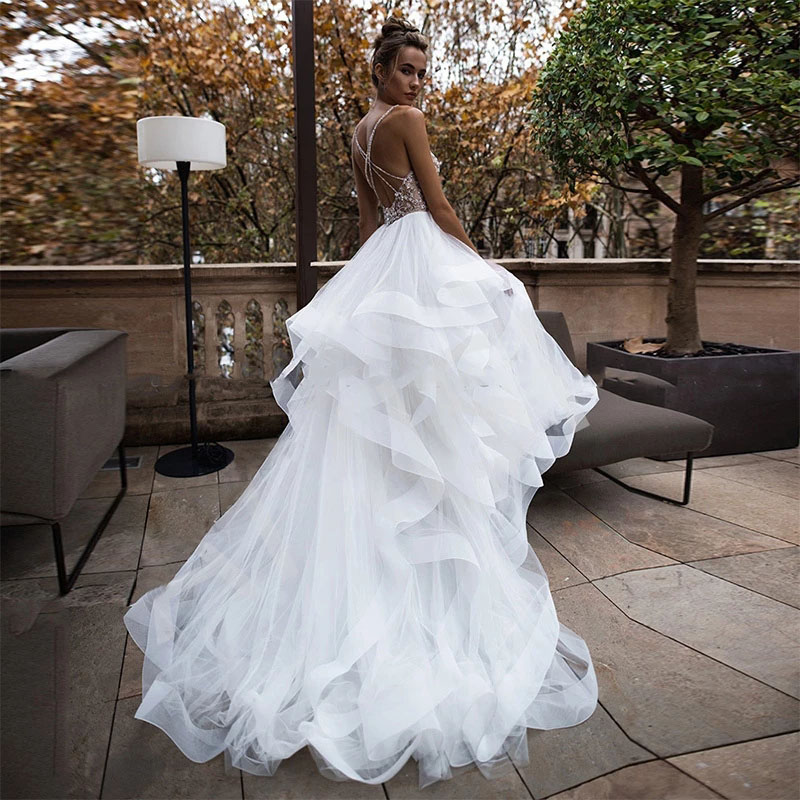 2022 Wedding Dress Sexy Spaghetti Straps Sparkling Beading Rhinestones Tulle A Line Bridal Gowns Cascading Ruffles