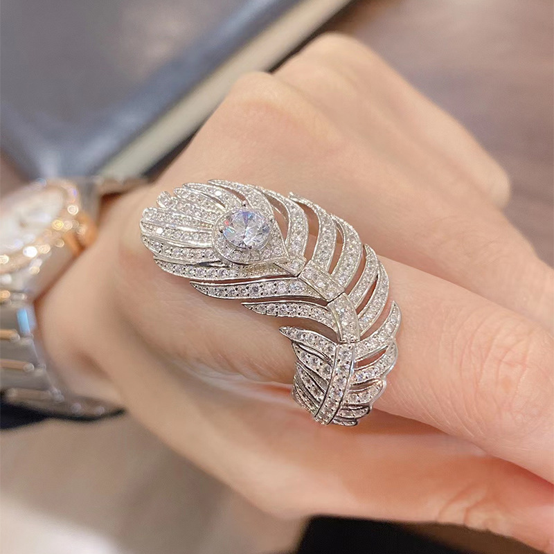 Ins Top Sell Wedding Rings Luxury Jewelry 925 Sterling Silver Pave White Sapphire CZ Diamond Gemstones Eternity Feather Open Adjustable Ring for Lover