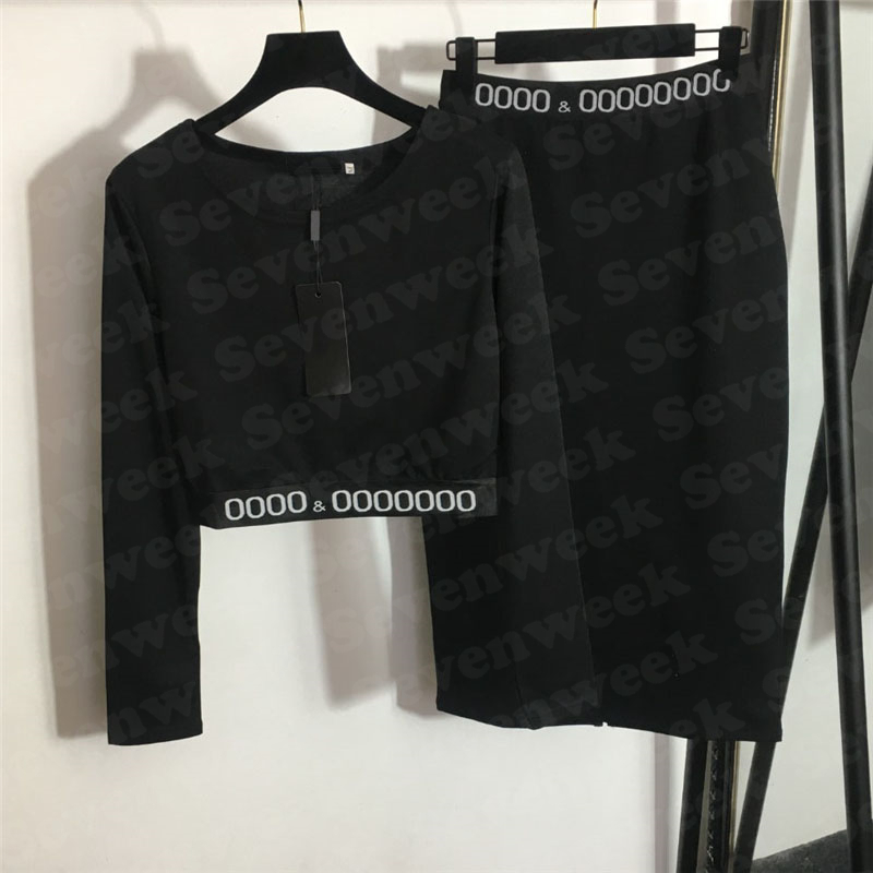 Designer Tshirts Tops Dress Sets For Women Letter Webbing Fashion Sexy Skirts Womens Tees Fashion Casual Two Piece Dresses, Black
Designer Tshirts Tops Dress Sets For Women Letter Webbing Fashion Sexy Skirts Womens Tees Fashion Casual Two Piece Dresses, Black