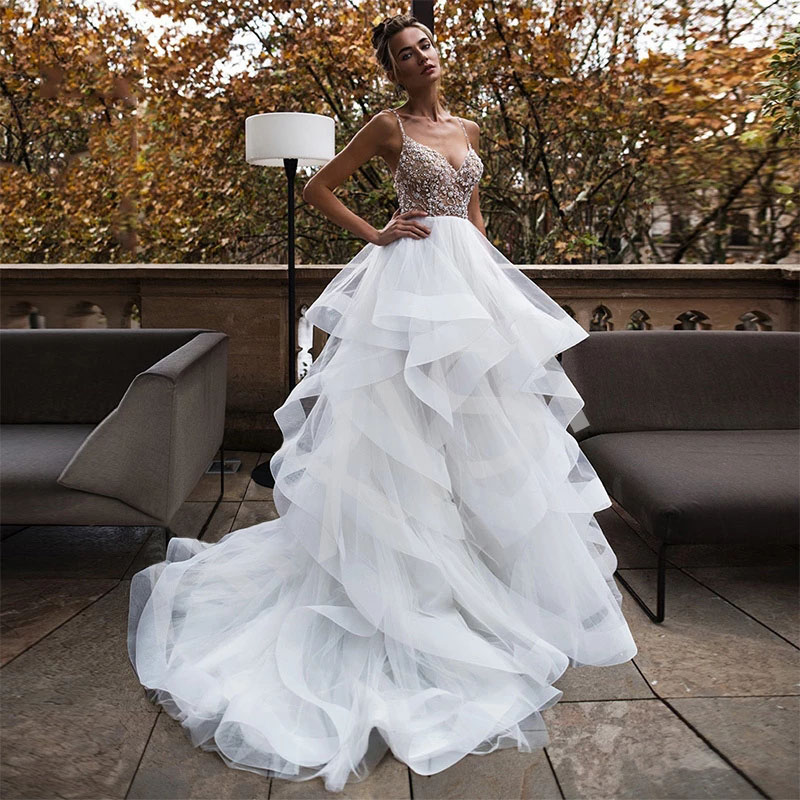 2022 Wedding Dress Sexy Spaghetti Straps Sparkling Beading Rhinestones Tulle A Line Bridal Gowns Cascading Ruffles
