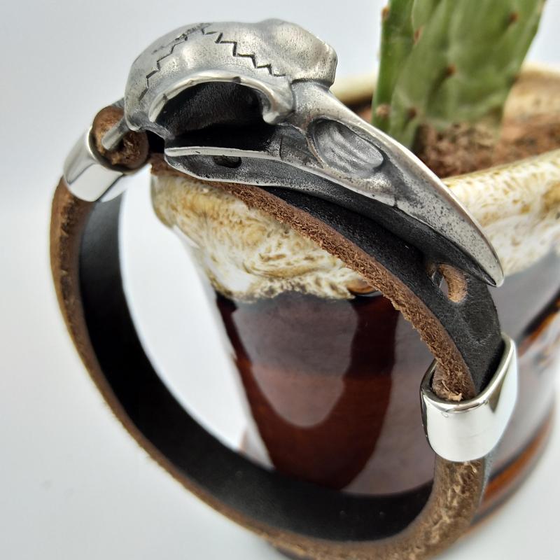 Bangle 10pcs Viking Odin Raven Amulet Stainless Steel Skull Bracelet Adjustable Vikingo Genuine Leather Cuff Men Gift
Bangle 10pcs Viking Odin Raven Amulet Stainless Steel Skull Bracelet Adjustable Vikingo Genuine Leather Cuff Men Gift