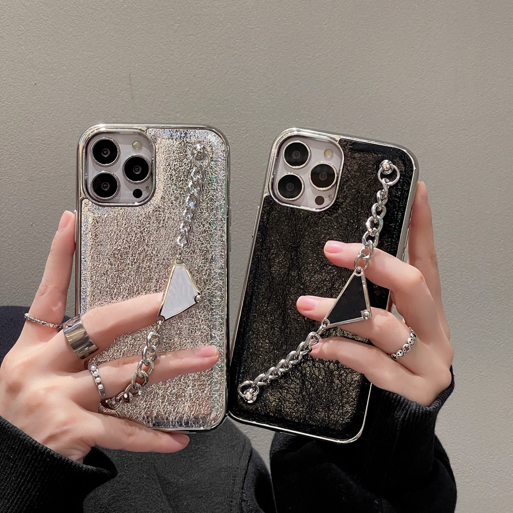 Designer Letter Cell Phone Cases For iPhone 13 14 Pro Max i 12 11 Promax Luxury Explosion Crack Leather Pattern Cool Men Gift Women Shockproof Cover Chain Straps Holder, Gift box
Designer Letter Cell Phone Cases For iPhone 13 14 Pro Max i 12 11 Promax Luxury Explosion Crack Leather Pattern Cool Men Gift Women Shockproof Cover Chain Straps Holder, Gift box
