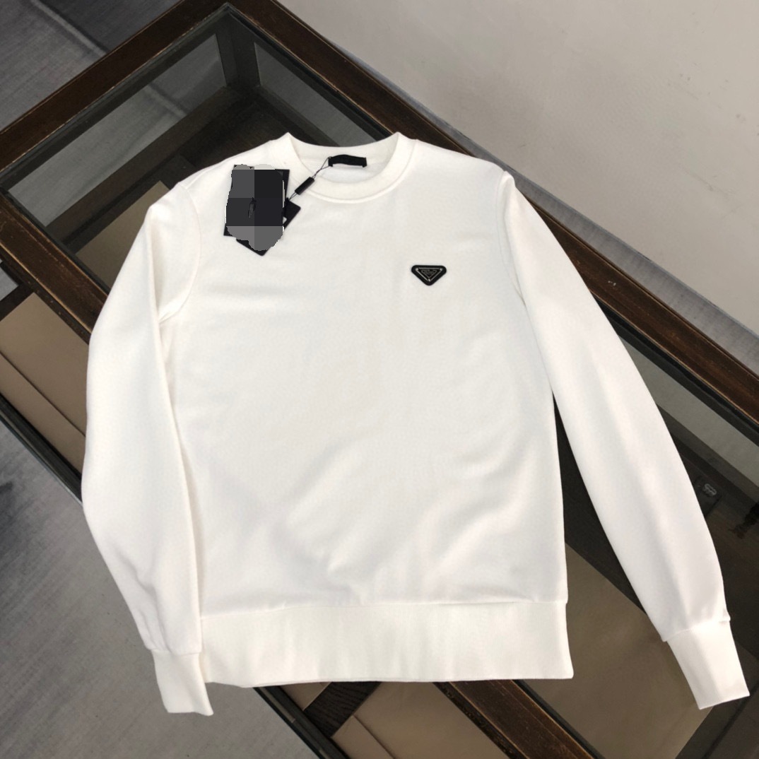 Designer cotton hoodie Autumn and winter new fashion classic metal triangle standard foreign trade casual men and women with, Black
Designer cotton hoodie Autumn and winter new fashion classic metal triangle standard foreign trade casual men and women with, Black