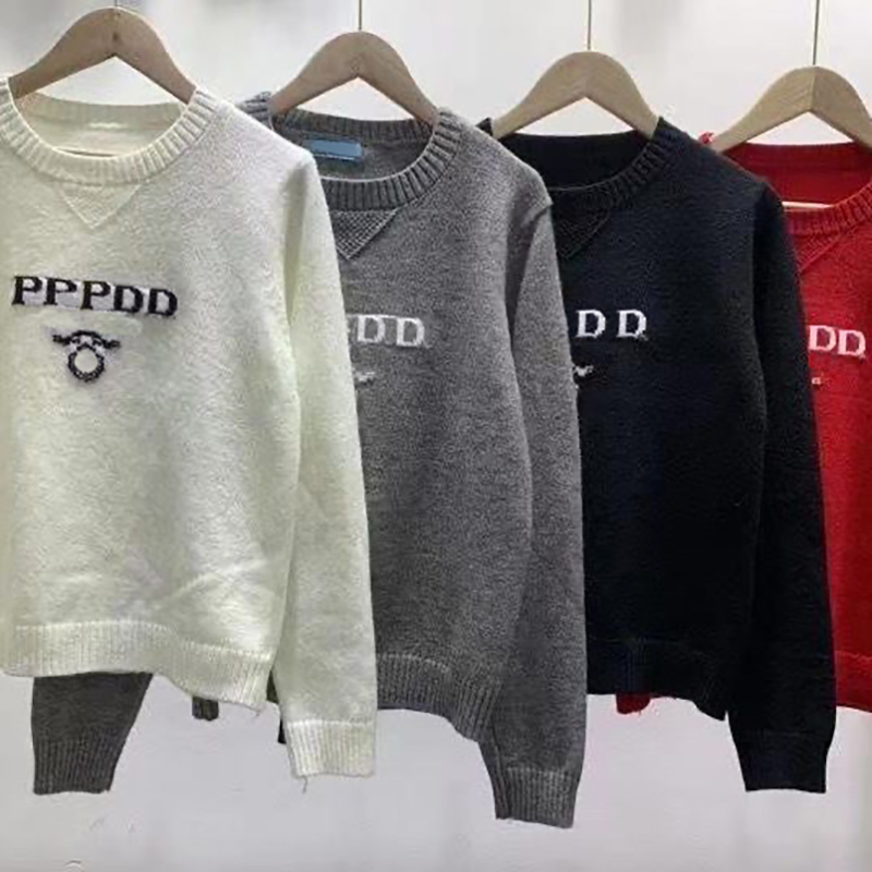 Designer Sweater Maglione Women Pradas Sweaters Jumper Embroidery Print Sweater Knitted Classic Knitwear Autumn Winte Jumpers Mens Design Pullover Knit
Designer Sweater Maglione Women Pradas Sweaters Jumper Embroidery Print Sweater Knitted Classic Knitwear Autumn Winte Jumpers Mens Design Pullover Knit