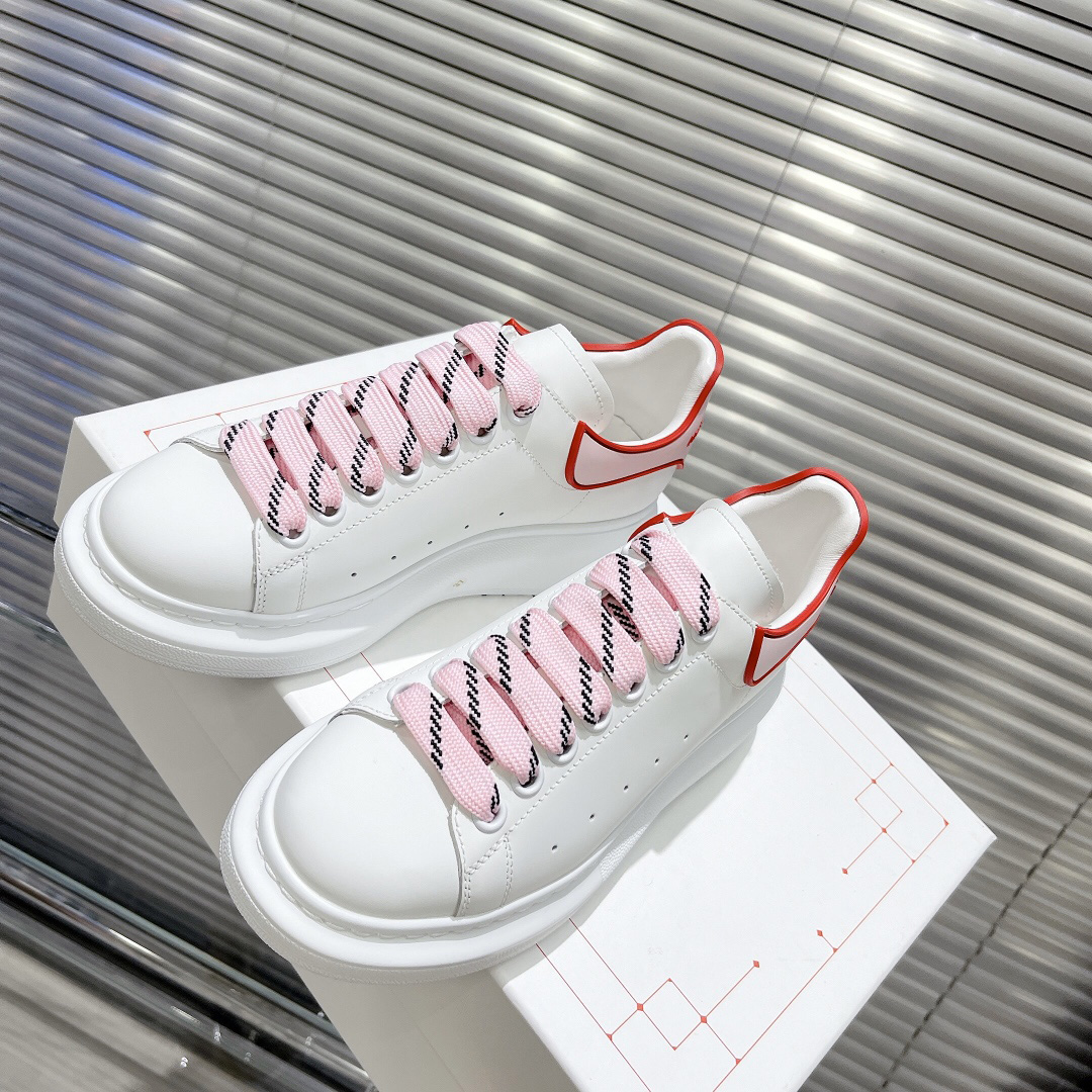 casual shoes sneaker Platform shoe Leather Designer Lace Up women Fashion Oversized Sneakers White Black mens womens Luxury velvet suede size 35-39, Color2
casual shoes sneaker Platform shoe Leather Designer Lace Up women Fashion Oversized Sneakers White Black mens womens Luxury velvet suede size 35-39, Color2