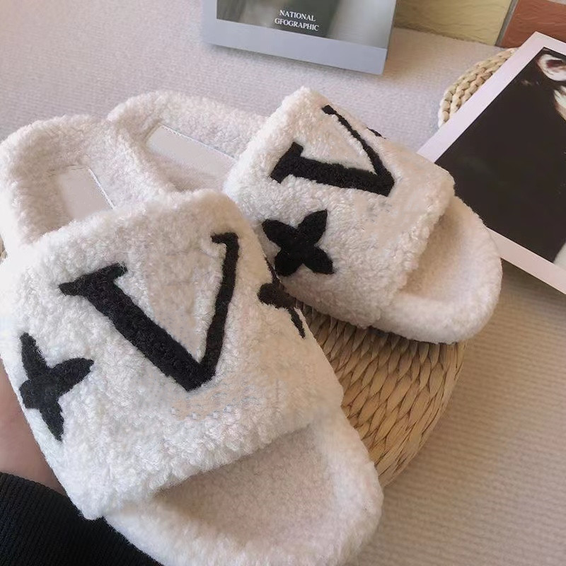 Wholesale Brand Slippers Winter Lamb Wool Letter Flower Slipper Unisex New Colors Indoor Outdoor Comfortable Shoes with Box Size 35-42