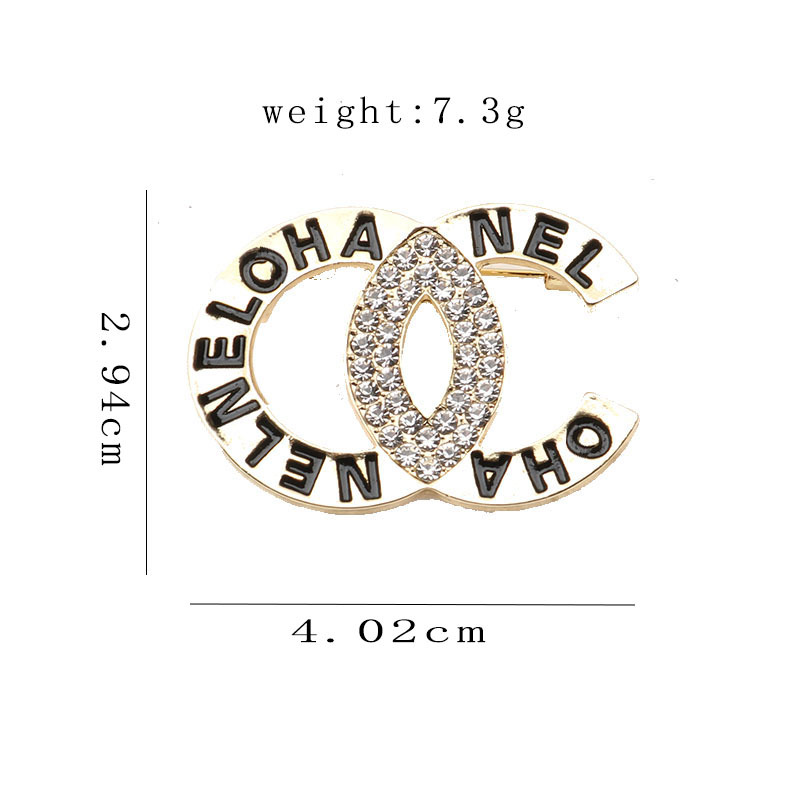 Luxury Womens Designer Brand Letters Brooches 18K Gold Plated Flower Inlay Crystal Rhinestone Jewelry Brooch Charm Pearl Pin Marry Wedding Party Gifts Accessories
Luxury Womens Designer Brand Letters Brooches 18K Gold Plated Flower Inlay Crystal Rhinestone Jewelry Brooch Charm Pearl Pin Marry Wedding Party Gifts Accessories