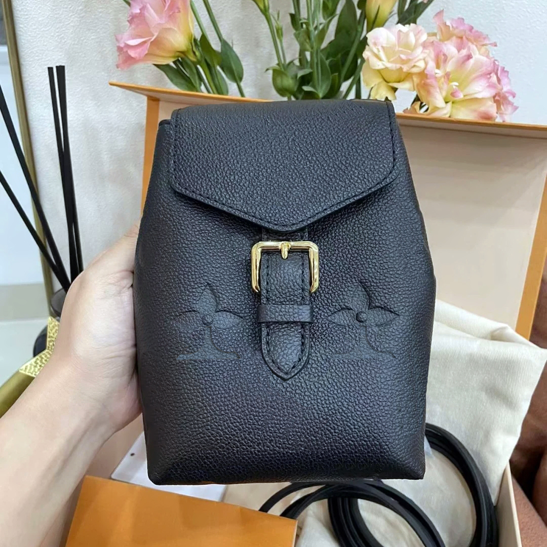 MINI Backpack M80738 M80596 Genuine Leather designer luxury TINY fashion famous Handbag Shouler school Bag Shoulder pochette Black Letter Embossing rucksack bag, Nude
MINI Backpack M80738 M80596 Genuine Leather designer luxury TINY fashion famous Handbag Shouler school Bag Shoulder pochette Black Letter Embossing rucksack bag, Nude