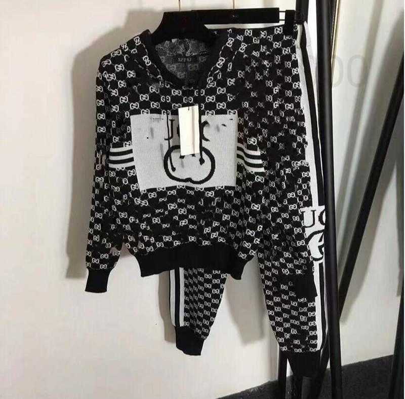 Women' Tracksuits designer 22GG Women 2 Piece Set Casual Sport Outfits Tracksuit Hoodies Sweatshirt Sweatpants Jogger Pants Fashion Winter Sportswear F5X9, 01
Women' Tracksuits designer 22GG Women 2 Piece Set Casual Sport Outfits Tracksuit Hoodies Sweatshirt Sweatpants Jogger Pants Fashion Winter Sportswear F5X9, 01