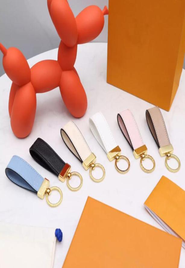Fashion New Keychain Buckle lovers Car Keychain Handmade Leather Keychains Men Women Bag Pendant Accessories9556694
Fashion New Keychain Buckle lovers Car Keychain Handmade Leather Keychains Men Women Bag Pendant Accessories9556694