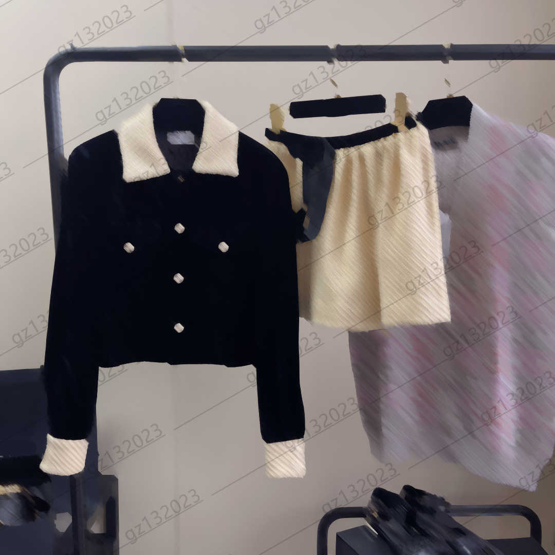 Womens Three Pieces Dress Clashing Color Lapel Custom Button Open Short Jacket Bow Tie High-waisted Skirt Fashion Commuting Style Women Apparel
Womens Three Pieces Dress Clashing Color Lapel Custom Button Open Short Jacket Bow Tie High-waisted Skirt Fashion Commuting Style Women Apparel