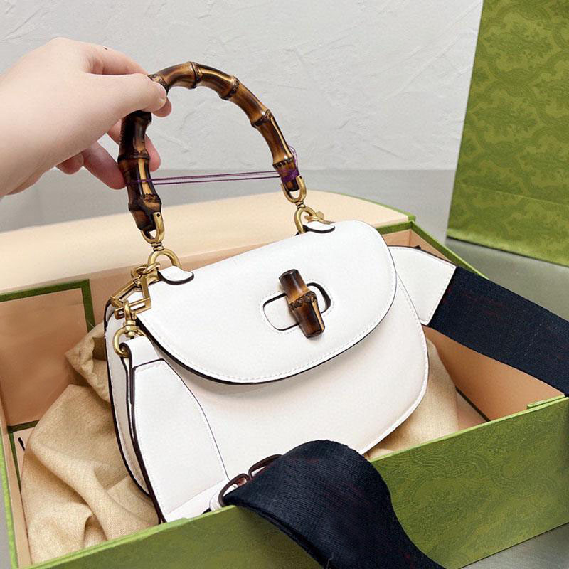 7A Quality Designer Bag Diana Bamboo Purse Genuine tote Leather Shoulder Bags Bamboos Twist Lock Wallets Gold Metal Detachable Strapsag Flap Cross body Bags Clutch, 22*15cm
7A Quality Designer Bag Diana Bamboo Purse Genuine tote Leather Shoulder Bags Bamboos Twist Lock Wallets Gold Metal Detachable Strapsag Flap Cross body Bags Clutch, 22*15cm