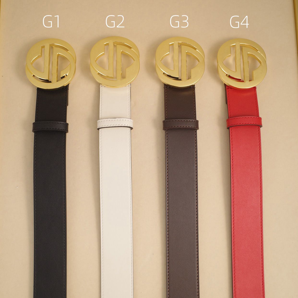 Fashion Designer Genuine Leather Belts For Womens Mens Casual Waistband Gold G Smooth Buckle Cowskin Belt Ladies Ceinture Girdle 22111503CZ
Fashion Designer Genuine Leather Belts For Womens Mens Casual Waistband Gold G Smooth Buckle Cowskin Belt Ladies Ceinture Girdle 22111503CZ