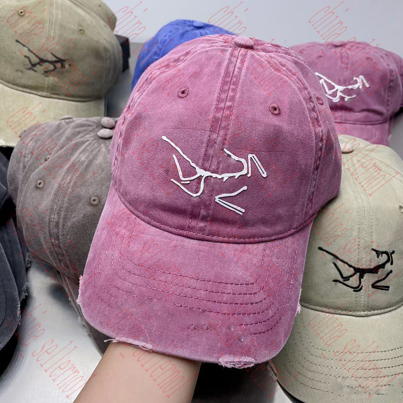 Ball Caps fashion baseball cap letter Designer Caps Six colors Vintage distressed denim fabric, Khaki
Ball Caps fashion baseball cap letter Designer Caps Six colors Vintage distressed denim fabric, Khaki