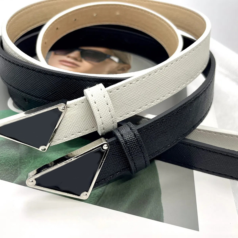 Luxurys Designer Leather Belt Width 2.0cm Or 3.8cm Men Belts Sliver Buckle 2 Colors Belt For Women Letter P 22121603, Silver
Luxurys Designer Leather Belt Width 2.0cm Or 3.8cm Men Belts Sliver Buckle 2 Colors Belt For Women Letter P 22121603, Silver