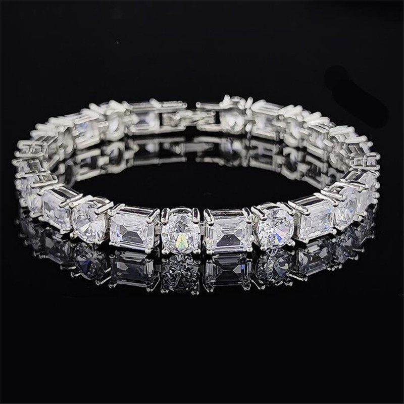 Exquisite Sterg Sier Wedding Bracelets with Emerald Cut White Topaz and Moissanite for Women