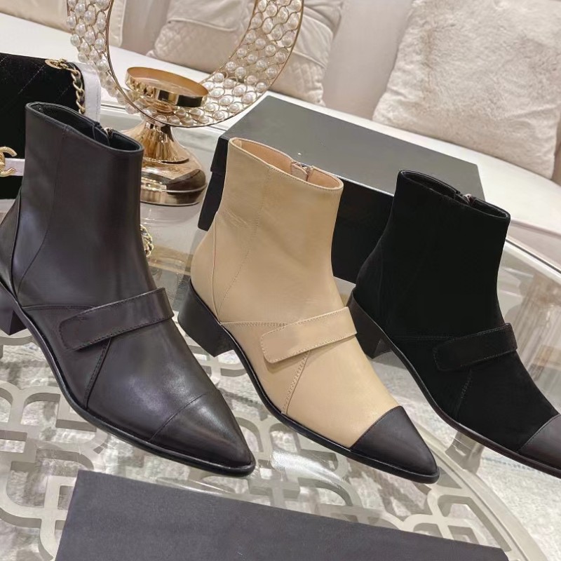 Fashion Boots designer lace-up booties locomotive ladies black leather gold buckle autumn and winter quality leisure work wedding tube women's shoes Martin boots, As pic
Fashion Boots designer lace-up booties locomotive ladies black leather gold buckle autumn and winter quality leisure work wedding tube women's shoes Martin boots, As pic
