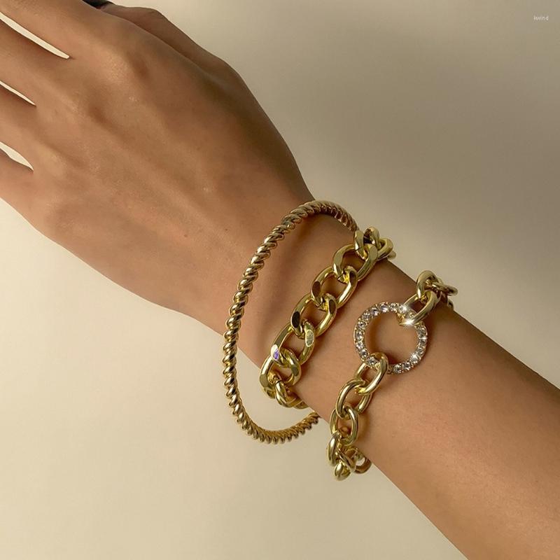 Link Bracelets European And American Simple Fashion Jewelry Inlaid Rhinestone OL Winding Round Bead Twist Geometric Ring For Female
Link Bracelets European And American Simple Fashion Jewelry Inlaid Rhinestone OL Winding Round Bead Twist Geometric Ring For Female
