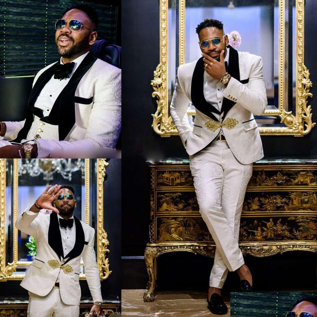 Wedding Tuxedos Designs Mens Two Pieces Suits Blazeraddpant Floral Print Slim Fit Peak Notch Lapel Custom Made Tuxedo For Drop Deliv Dhlwu, White
Wedding Tuxedos Designs Mens Two Pieces Suits Blazeraddpant Floral Print Slim Fit Peak Notch Lapel Custom Made Tuxedo For Drop Deliv Dhlwu, White