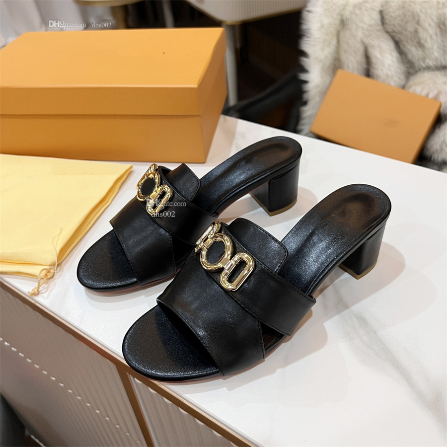 Luxury Designer woman Heels Sandals Louiseity Leather Women Slide Sandal Platform Slipper Chunky Heel height Shoes Embossed Flip Flops Viutonity DFHGDF
Luxury Designer woman Heels Sandals Louiseity Leather Women Slide Sandal Platform Slipper Chunky Heel height Shoes Embossed Flip Flops Viutonity DFHGDF