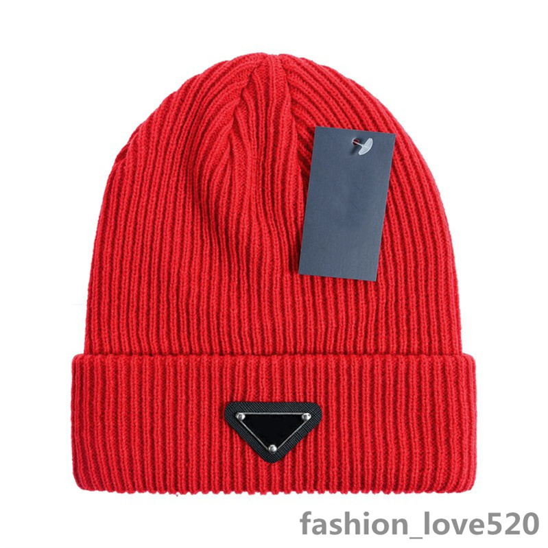 The new striped small fragrant wool hat in autumn and winter maya is super hot with a sense texture that flows out of the street
The new striped small fragrant wool hat in autumn and winter maya is super hot with a sense texture that flows out of the street
