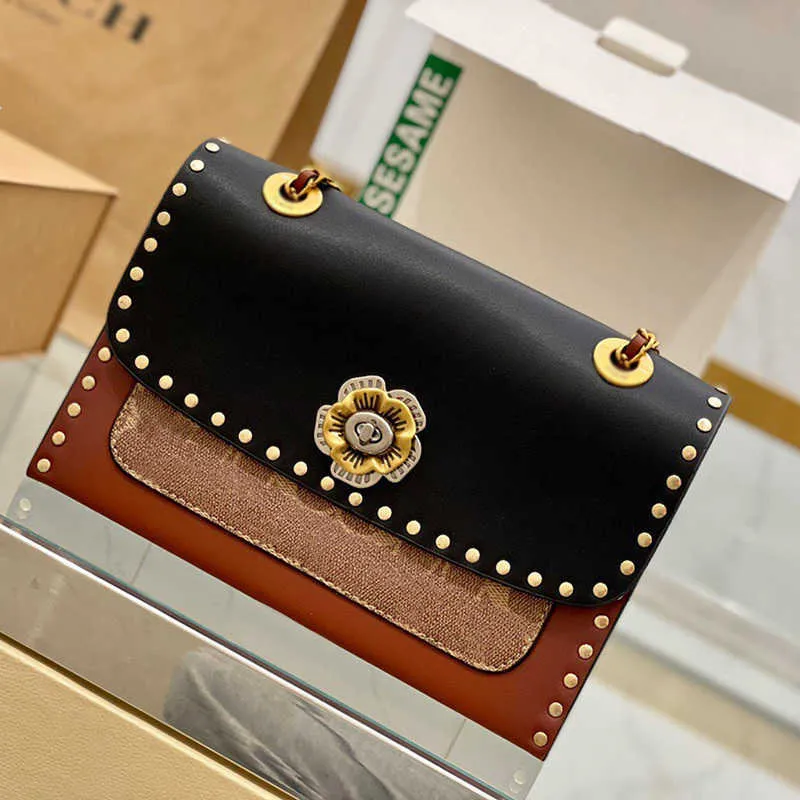 Shoulder Bag COAbag Designer Bags chain Crossbody Women Leather Shoulderbag Handbag Tote Bag Vintage Purses 220921 parker 18 C0827 C letter, Coac 2
Shoulder Bag COAbag Designer Bags chain Crossbody Women Leather Shoulderbag Handbag Tote Bag Vintage Purses 220921 parker 18 C0827 C letter, Coac 2